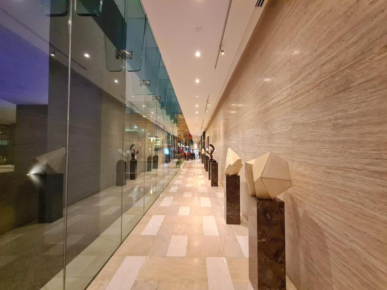 M City Service Suite Klcc Kuala Lumpur Exterior photo